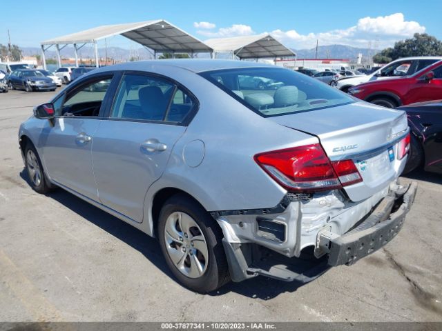 Photo 2 VIN: 2HGFB2F52FH551085 - HONDA CIVIC 