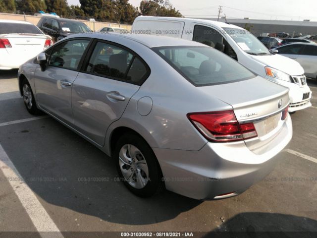 Photo 2 VIN: 2HGFB2F52FH560837 - HONDA CIVIC SEDAN 