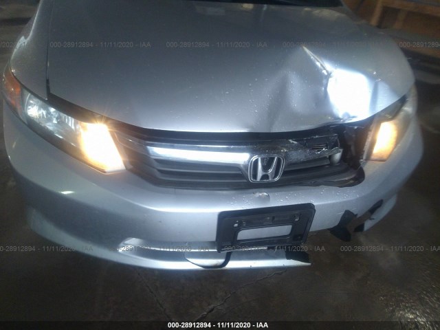 Photo 5 VIN: 2HGFB2F53CH314326 - HONDA CIVIC SDN 