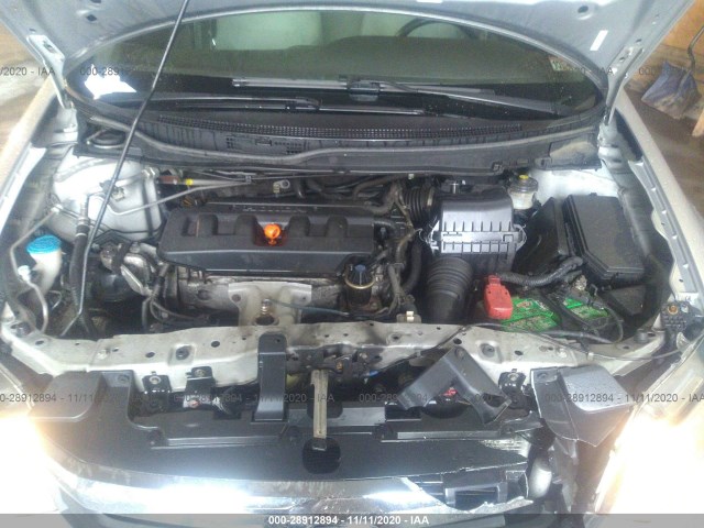 Photo 9 VIN: 2HGFB2F53CH314326 - HONDA CIVIC SDN 