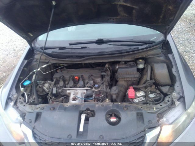 Photo 9 VIN: 2HGFB2F53DH504726 - HONDA CIVIC SDN 