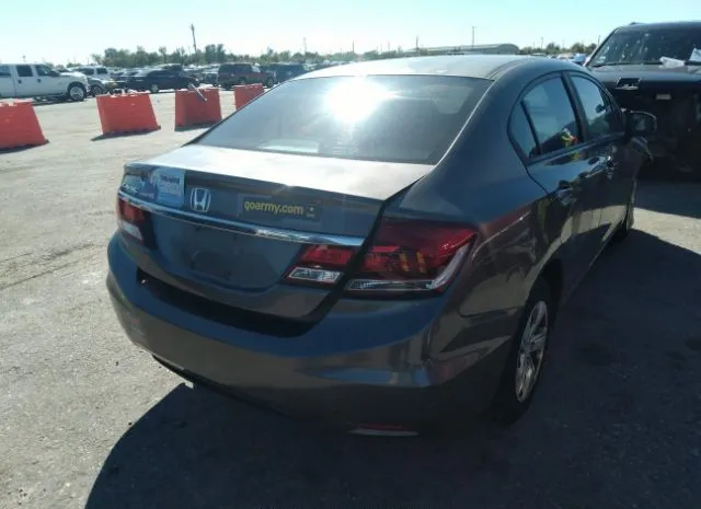 Photo 3 VIN: 2HGFB2F53DH537872 - HONDA CIVIC SDN 