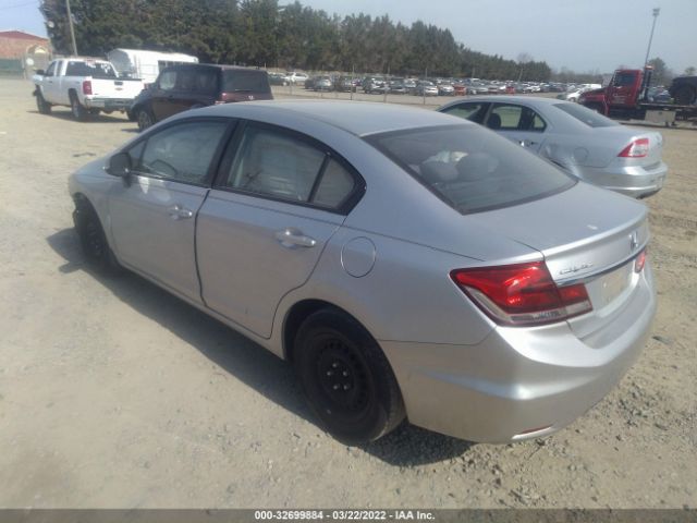 Photo 2 VIN: 2HGFB2F53DH574114 - HONDA CIVIC SDN 