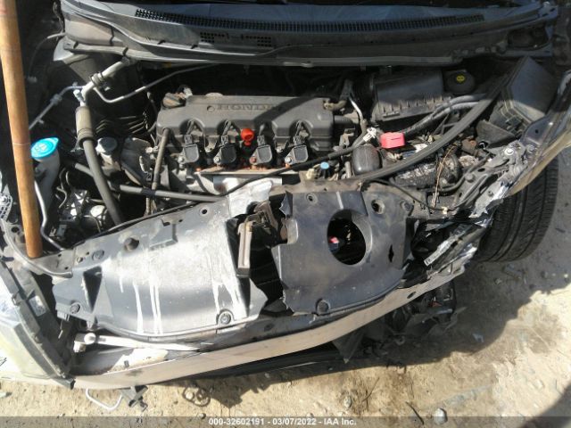 Photo 9 VIN: 2HGFB2F53DH584688 - HONDA CIVIC SDN 