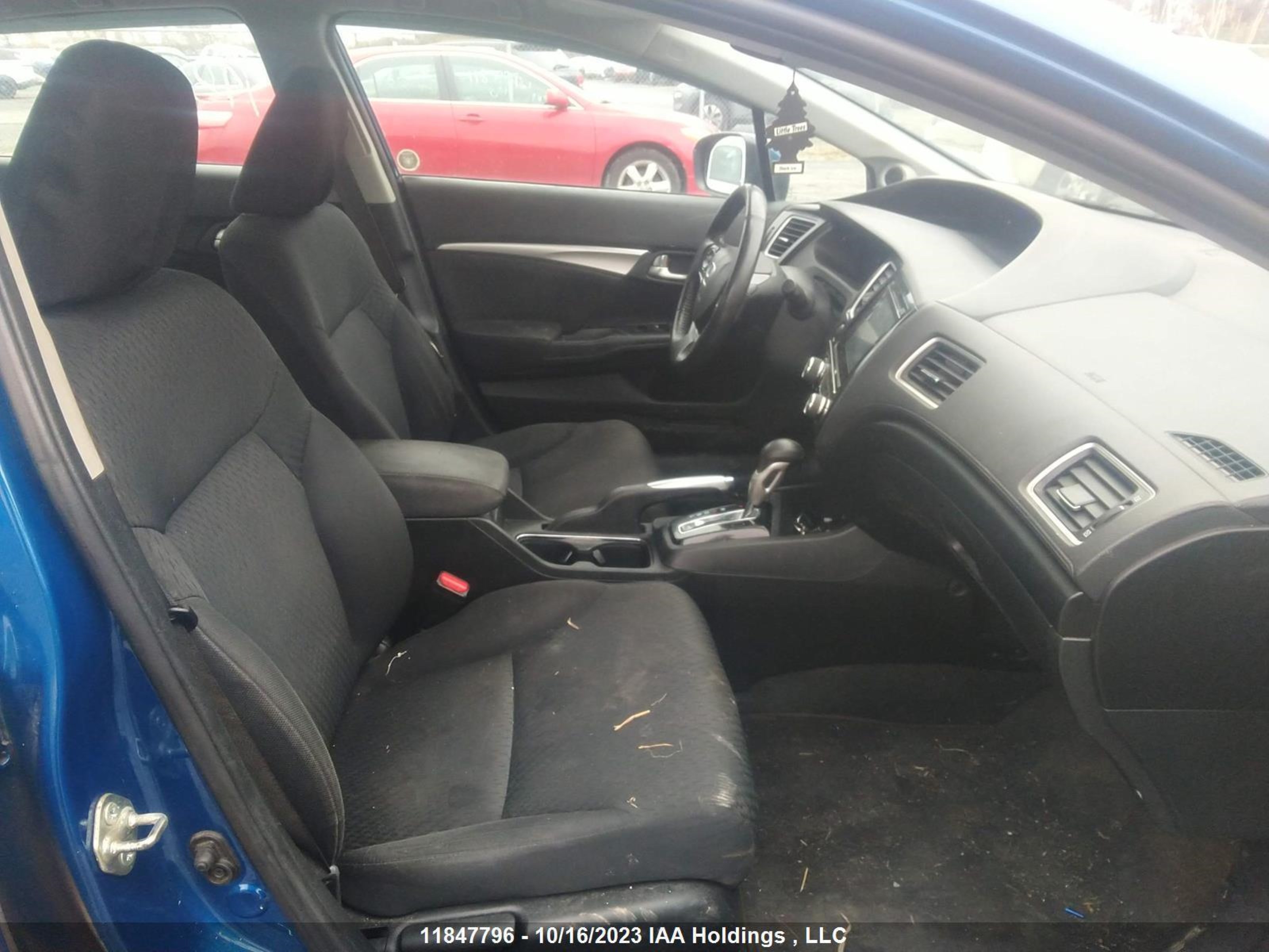 Photo 4 VIN: 2HGFB2F53FH056670 - HONDA CIVIC 