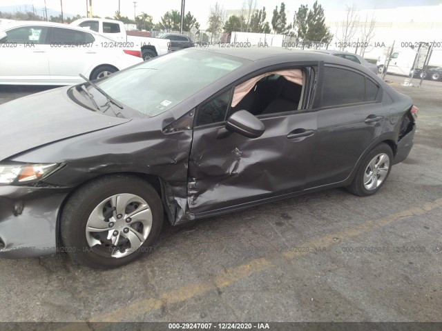 Photo 5 VIN: 2HGFB2F53FH519021 - HONDA CIVIC SEDAN 