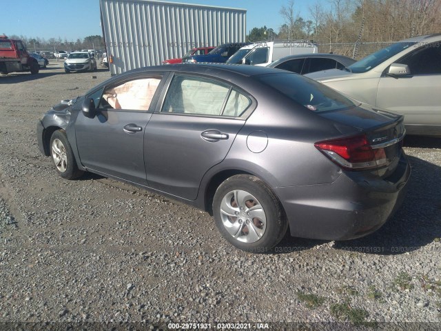 Photo 2 VIN: 2HGFB2F53FH556134 - HONDA CIVIC SEDAN 