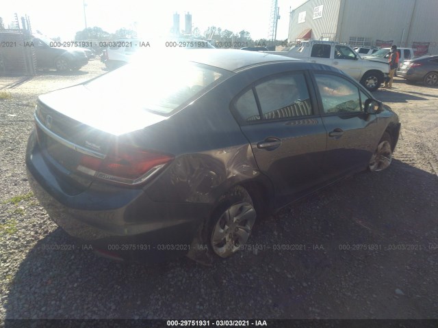 Photo 3 VIN: 2HGFB2F53FH556134 - HONDA CIVIC SEDAN 