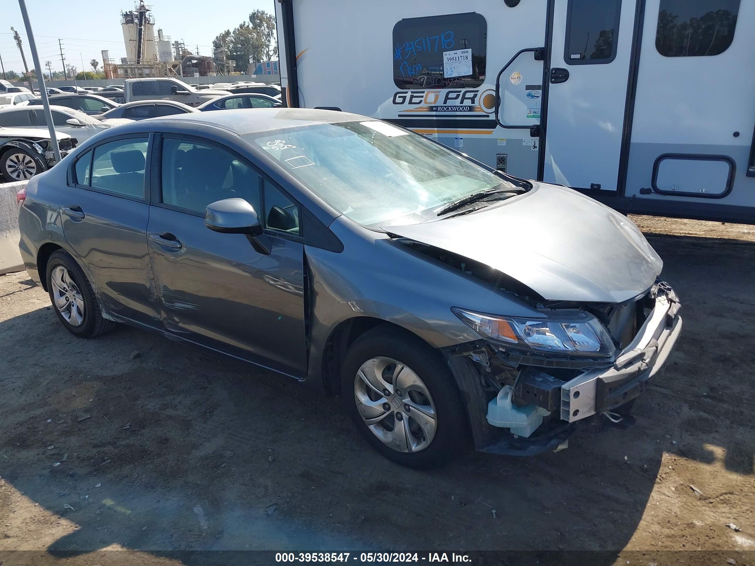 Photo 0 VIN: 2HGFB2F54DH516559 - HONDA CIVIC 