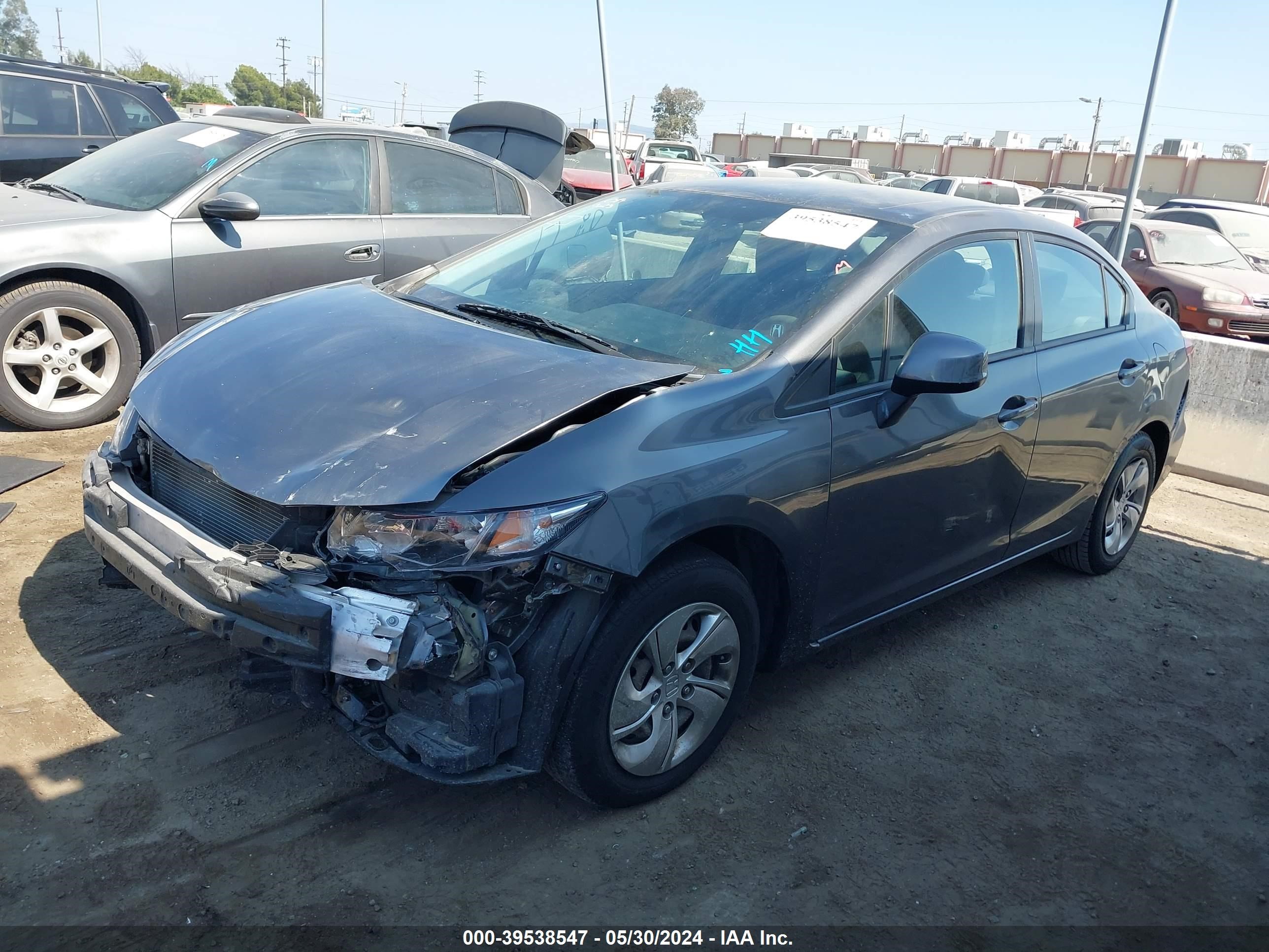 Photo 1 VIN: 2HGFB2F54DH516559 - HONDA CIVIC 