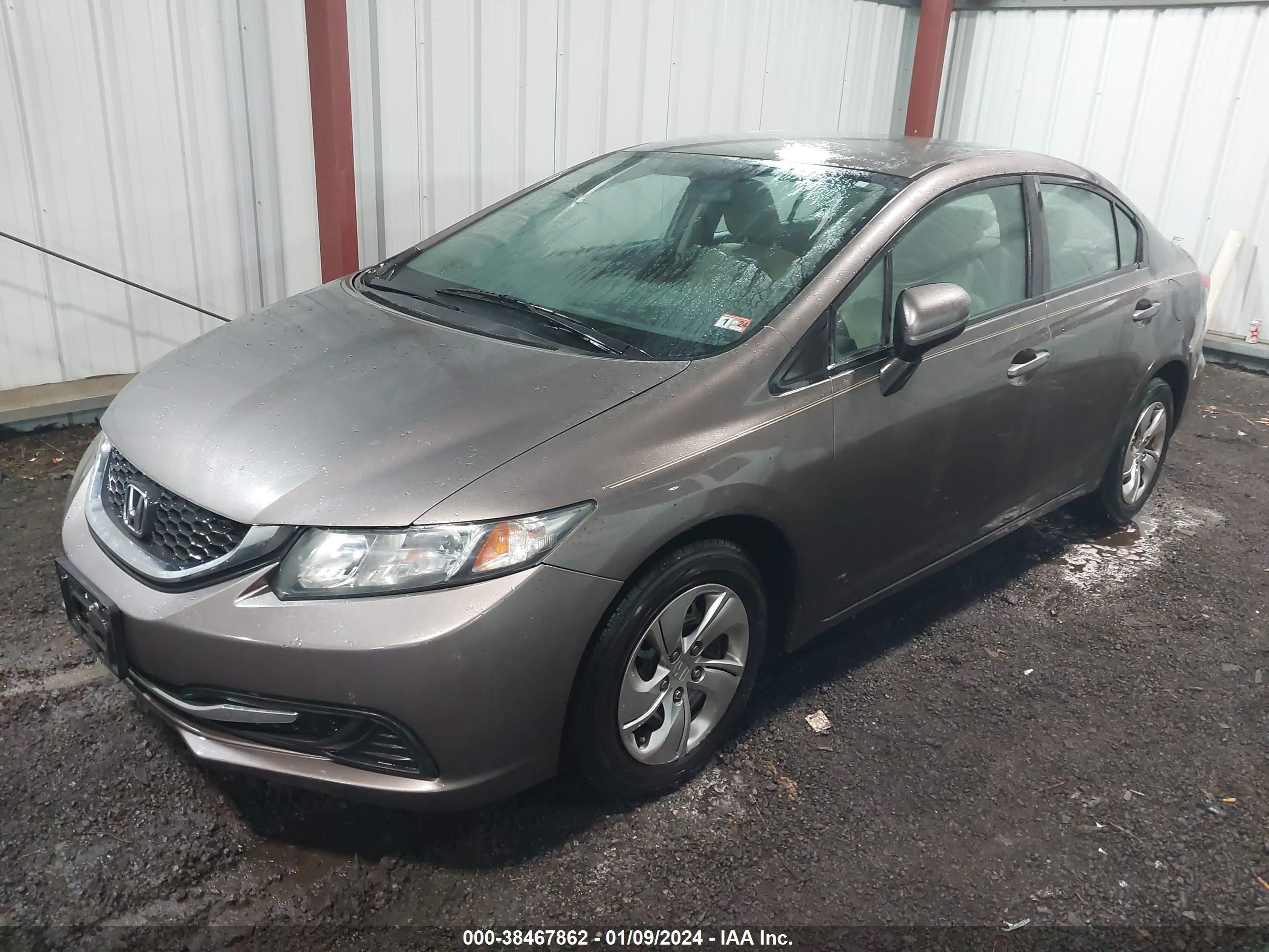 Photo 1 VIN: 2HGFB2F54EH500461 - HONDA CIVIC 