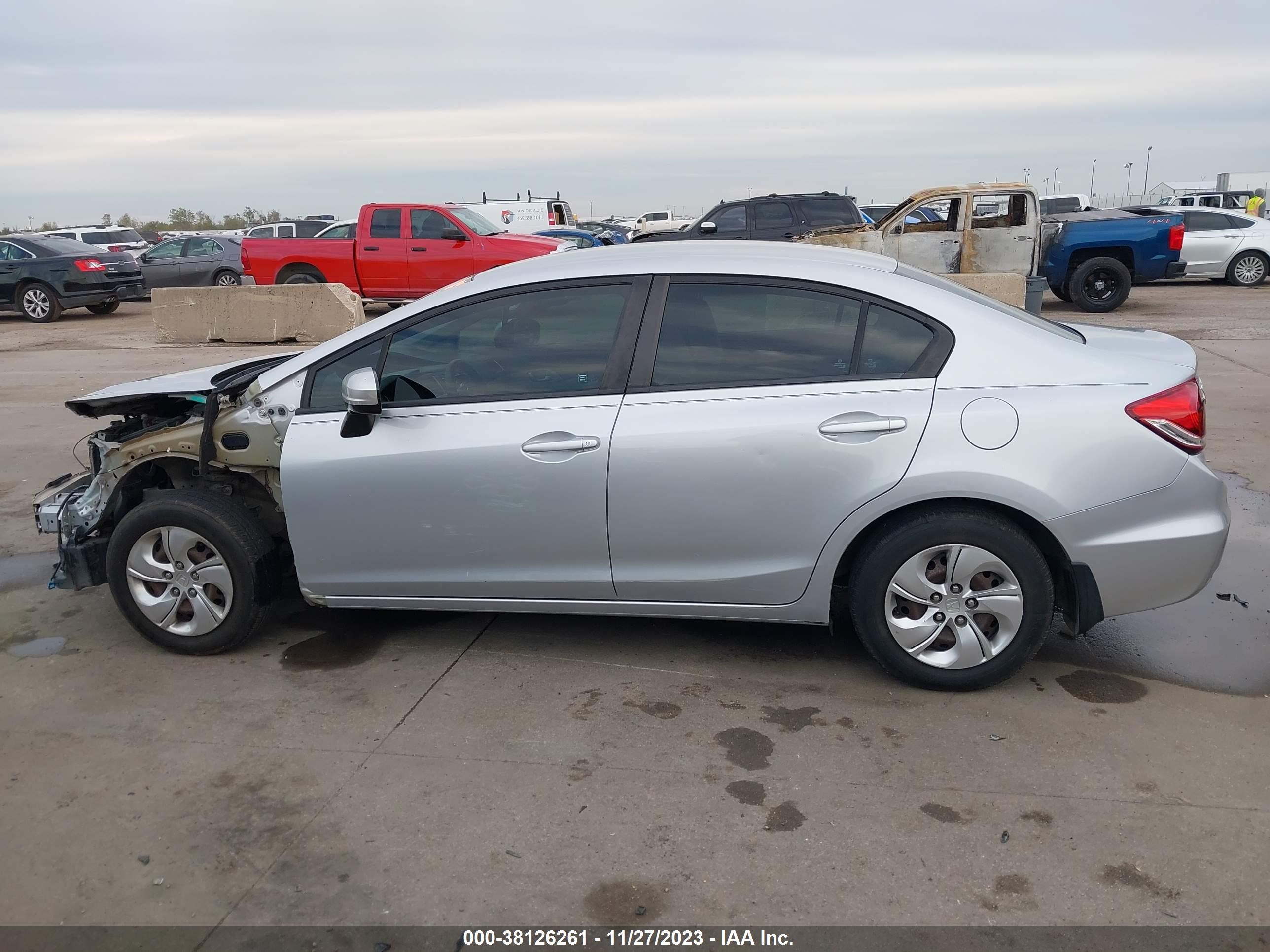 Photo 14 VIN: 2HGFB2F54EH530852 - HONDA CIVIC 