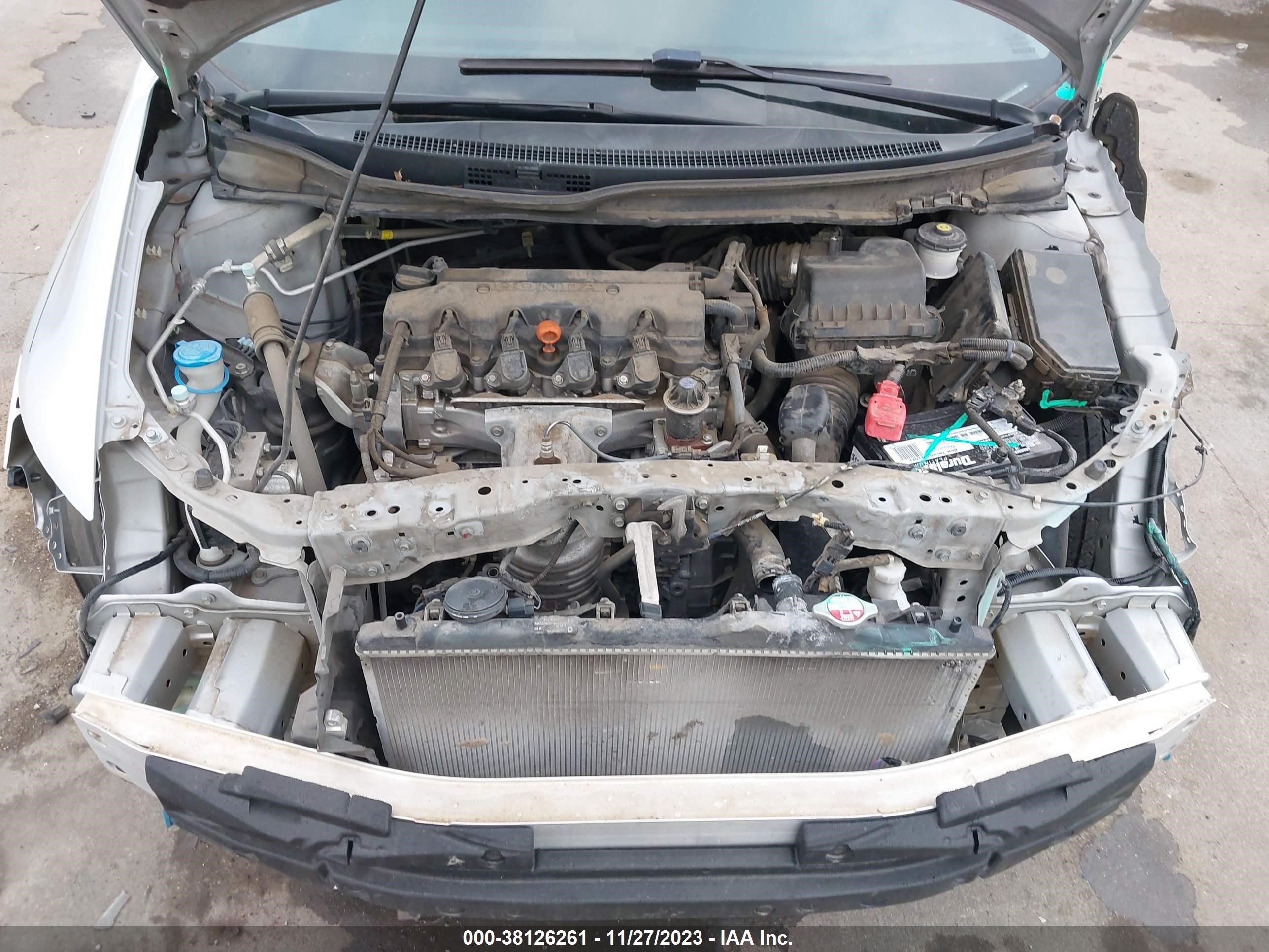 Photo 9 VIN: 2HGFB2F54EH530852 - HONDA CIVIC 