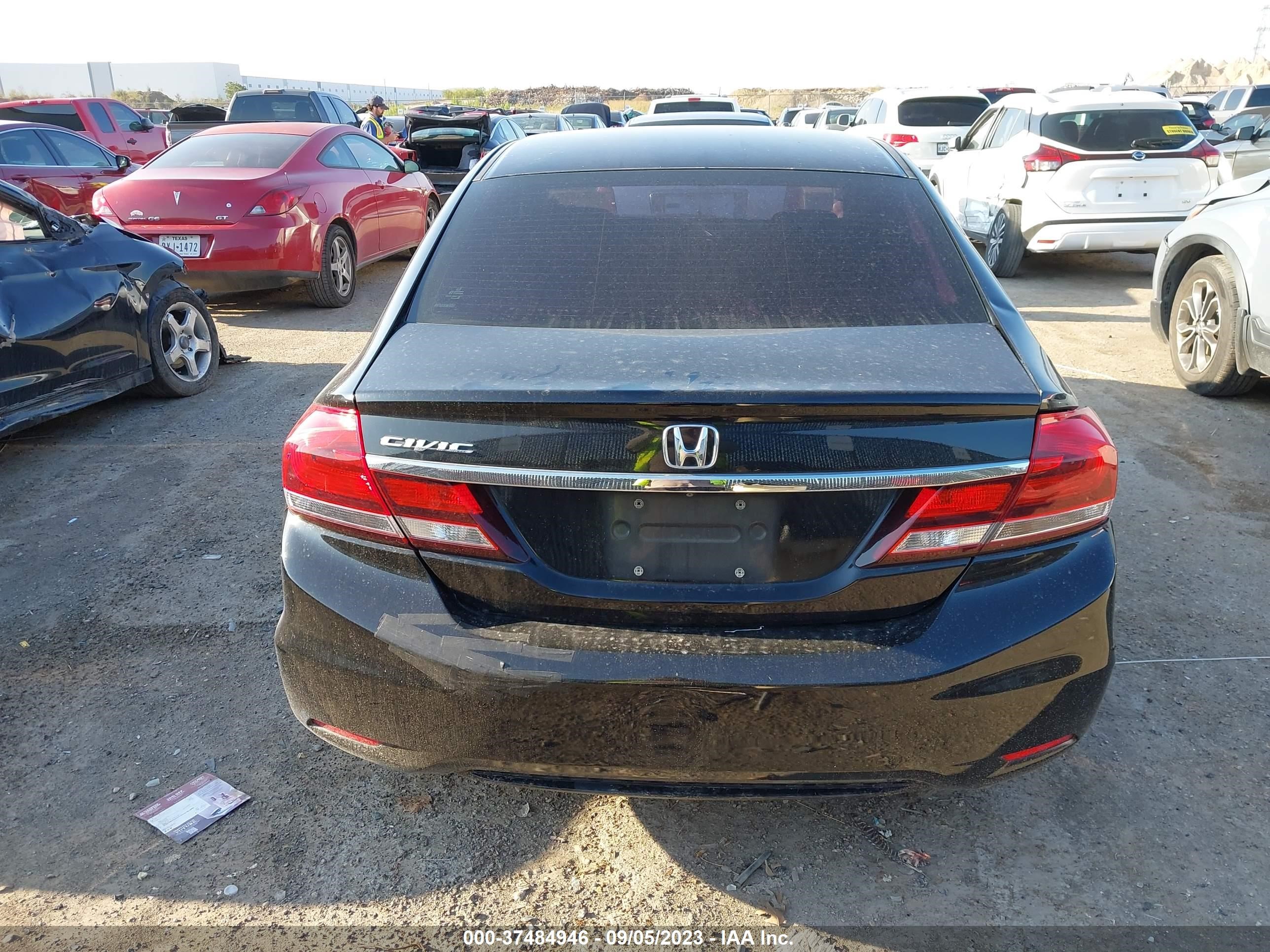 Photo 15 VIN: 2HGFB2F54FH529315 - HONDA CIVIC 