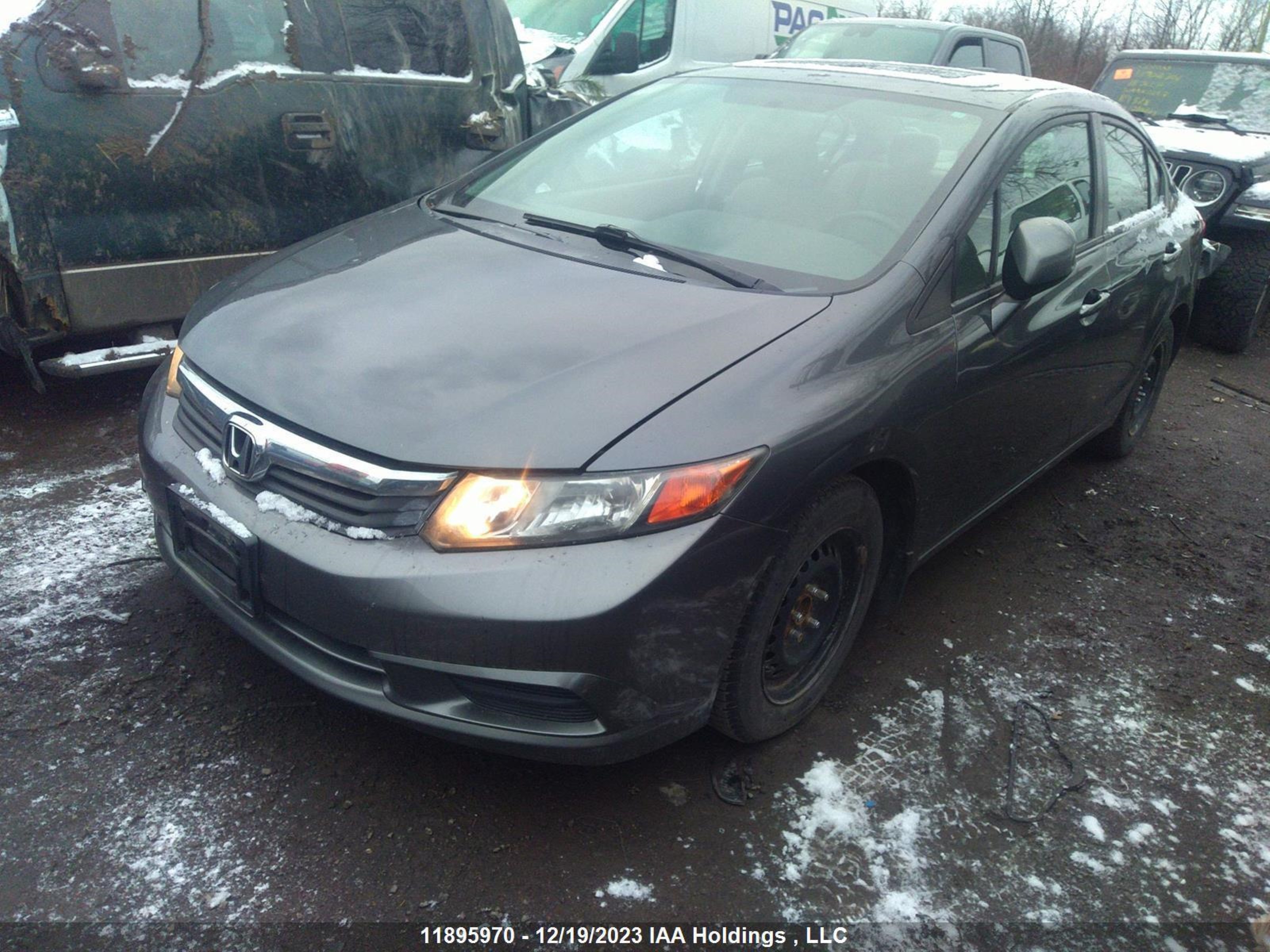 Photo 1 VIN: 2HGFB2F55CH009779 - HONDA CIVIC 