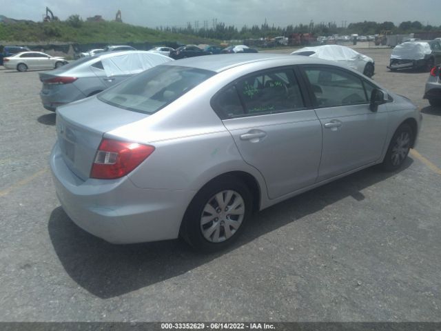 Photo 3 VIN: 2HGFB2F55CH570774 - HONDA CIVIC SDN 