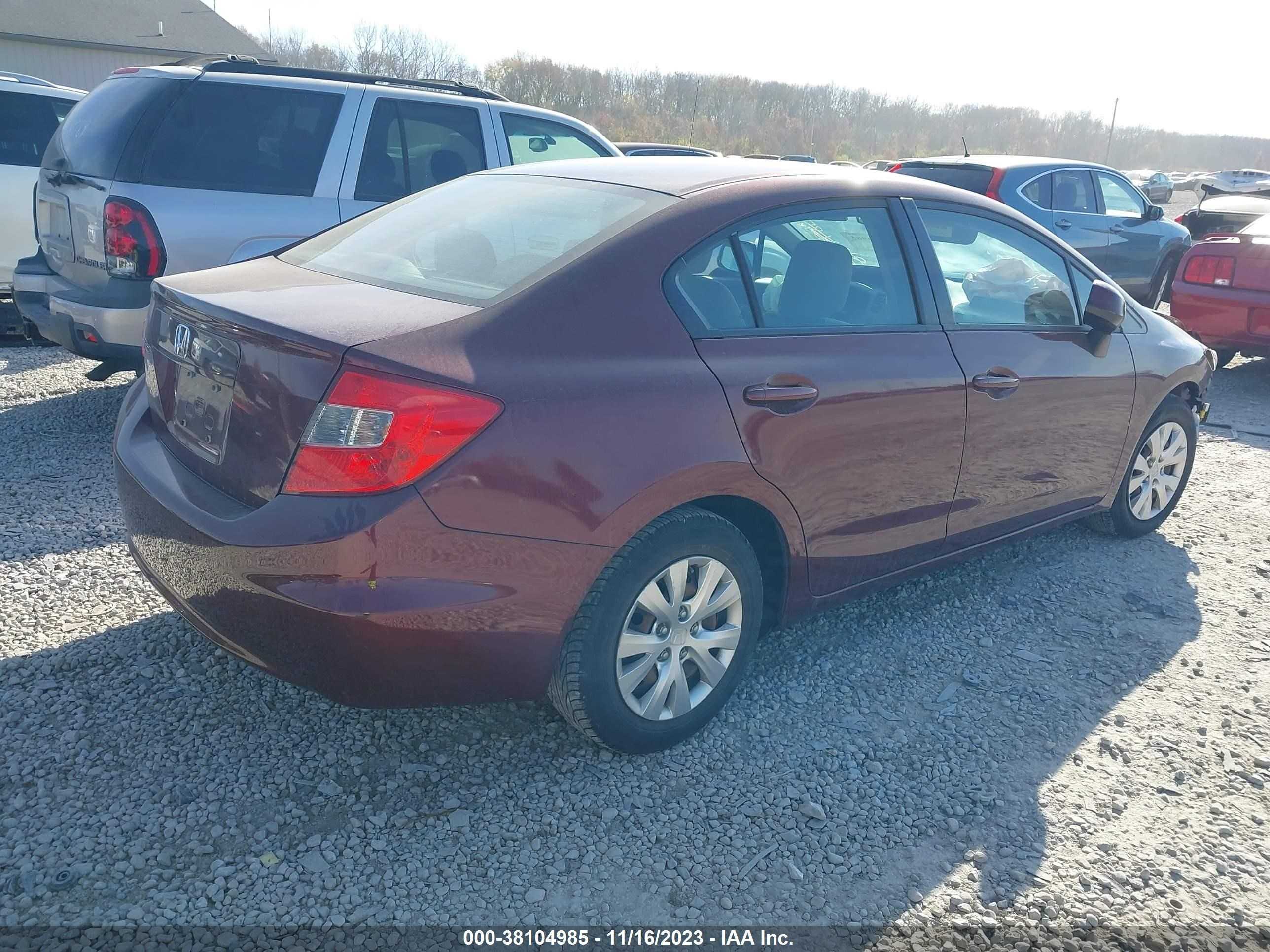 Photo 3 VIN: 2HGFB2F55CH572685 - HONDA CIVIC 