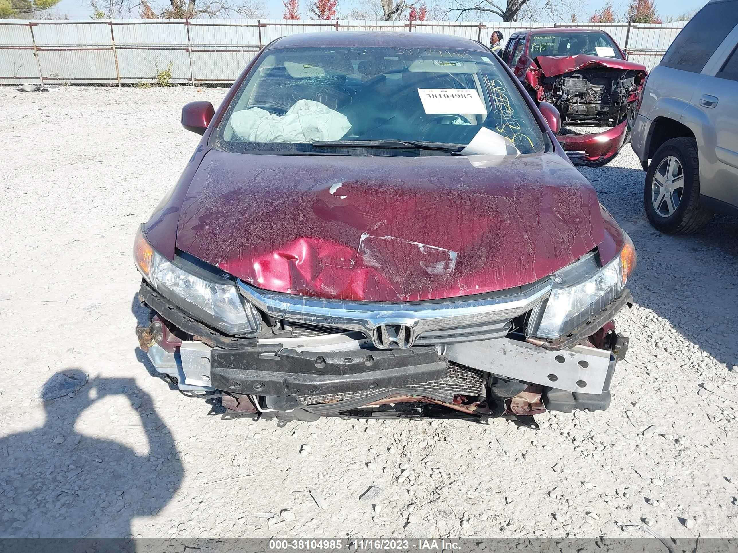 Photo 5 VIN: 2HGFB2F55CH572685 - HONDA CIVIC 