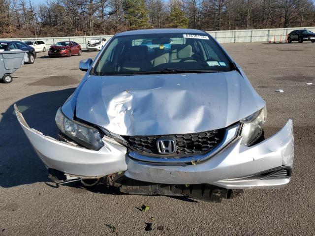 Photo 4 VIN: 2HGFB2F55DH581324 - HONDA CIVIC LX 