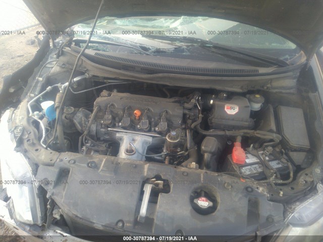 Photo 9 VIN: 2HGFB2F55FH551517 - HONDA CIVIC SEDAN 