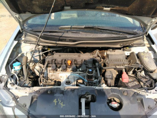 Photo 9 VIN: 2HGFB2F55FH560525 - HONDA CIVIC SEDAN 