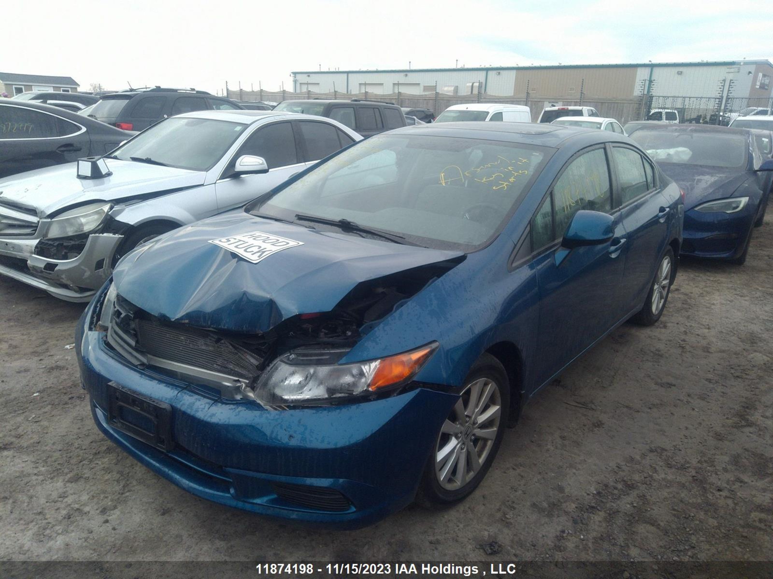 Photo 1 VIN: 2HGFB2F56CH013081 - HONDA CIVIC 