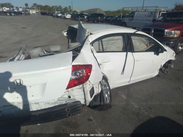 Photo 3 VIN: 2HGFB2F56CH316216 - HONDA CIVIC SDN 