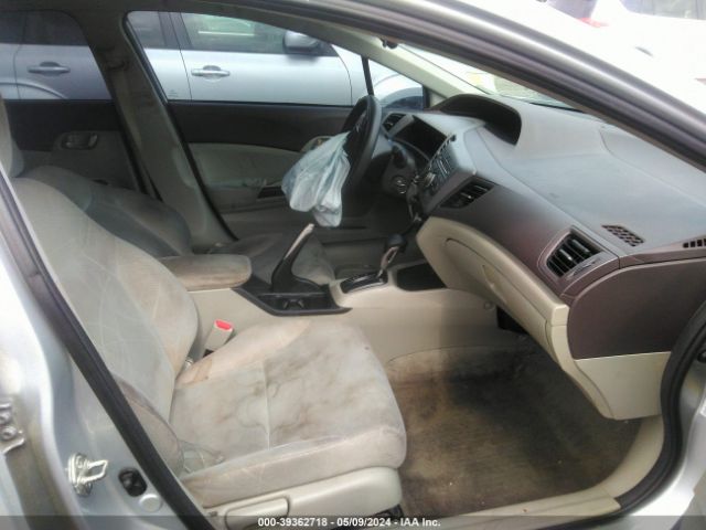 Photo 4 VIN: 2HGFB2F56CH526928 - HONDA CIVIC 