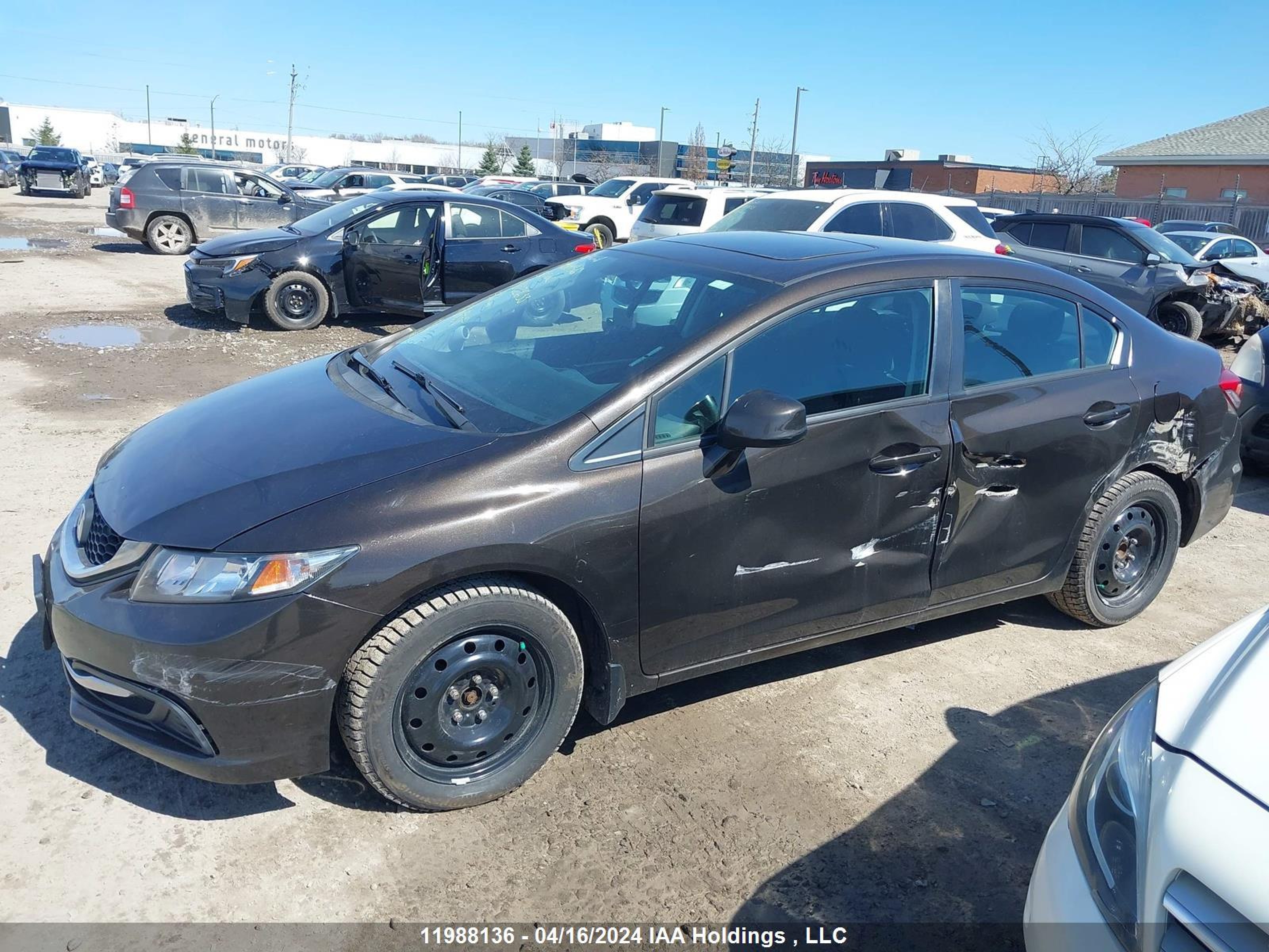 Photo 13 VIN: 2HGFB2F56DH002633 - HONDA CIVIC 