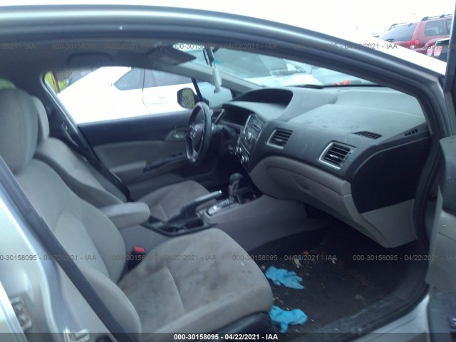 Photo 4 VIN: 2HGFB2F56DH557209 - HONDA CIVIC SDN 