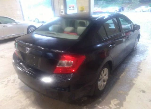 Photo 3 VIN: 2HGFB2F57CH609946 - HONDA CIVIC SDN 