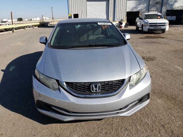 Photo 4 VIN: 2HGFB2F57DH555940 - HONDA CIVIC 