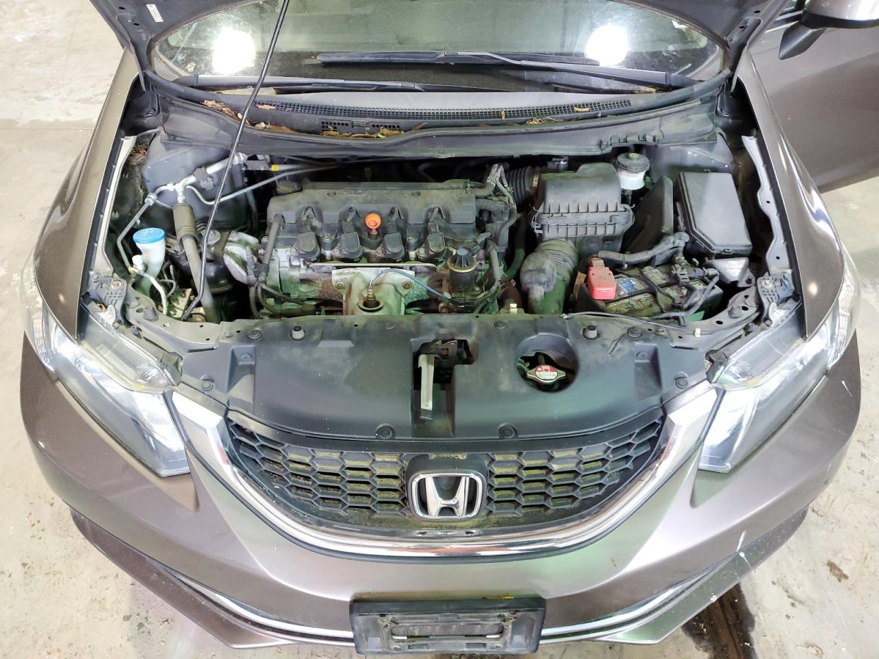 Photo 10 VIN: 2HGFB2F57DH585178 - HONDA CIVIC 