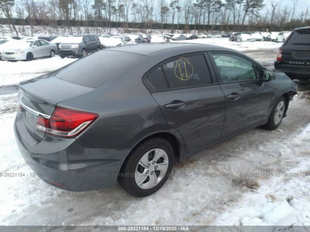 Photo 3 VIN: 2HGFB2F57DH589747 - HONDA CIVIC SDN 