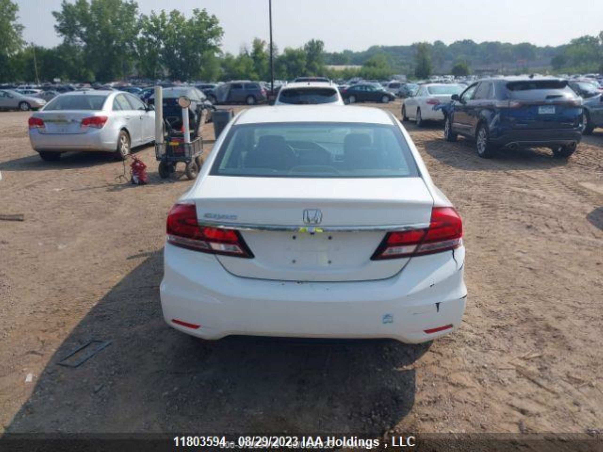 Photo 17 VIN: 2HGFB2F57EH007342 - HONDA CIVIC 