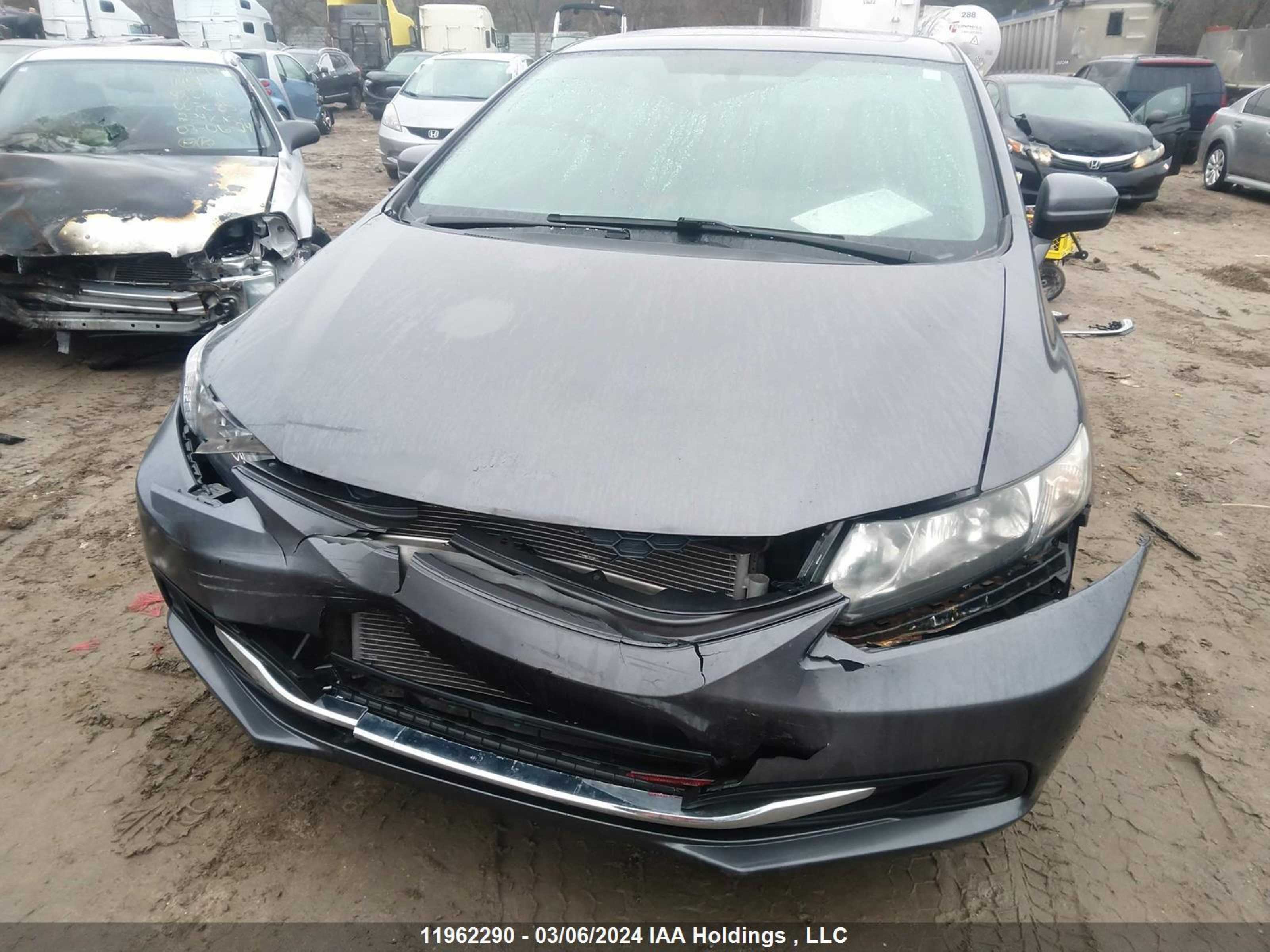 Photo 5 VIN: 2HGFB2F57FH003194 - HONDA CIVIC 