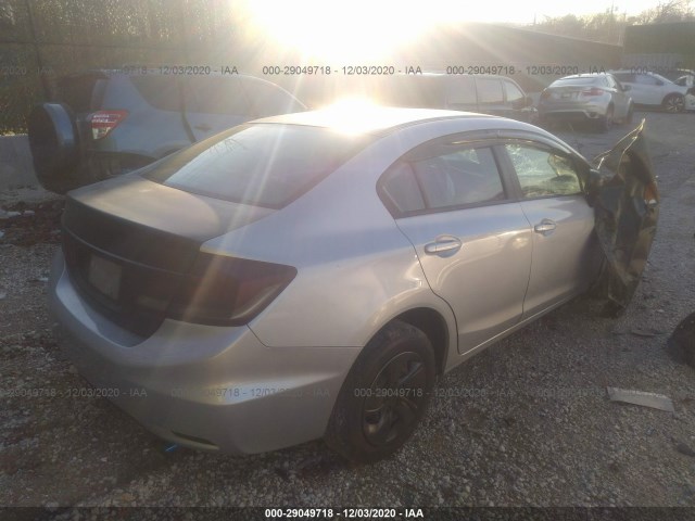 Photo 3 VIN: 2HGFB2F57FH506823 - HONDA CIVIC SEDAN 