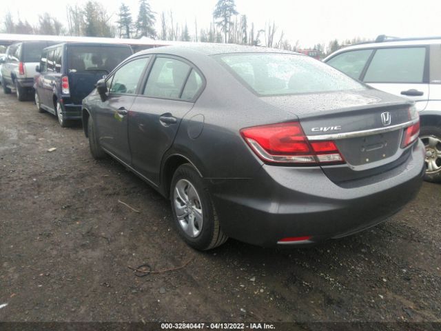 Photo 2 VIN: 2HGFB2F57FH519443 - HONDA CIVIC SEDAN 