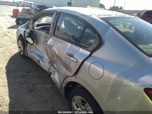 Photo 5 VIN: 2HGFB2F57FH557822 - HONDA CIVIC SEDAN 