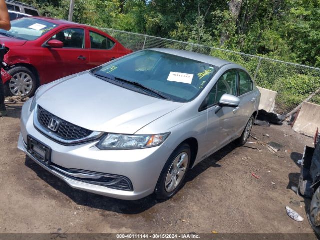 Photo 1 VIN: 2HGFB2F57FH566150 - HONDA CIVIC 