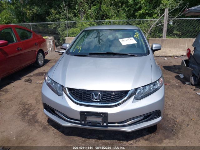 Photo 5 VIN: 2HGFB2F57FH566150 - HONDA CIVIC 