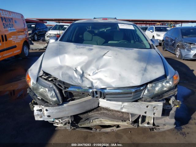 Photo 5 VIN: 2HGFB2F58CH319165 - HONDA CIVIC 