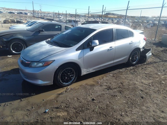 Photo 1 VIN: 2HGFB2F58CH334605 - HONDA CIVIC SDN 