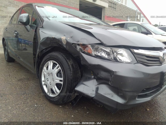 Photo 5 VIN: 2HGFB2F58CH562684 - HONDA CIVIC SDN 