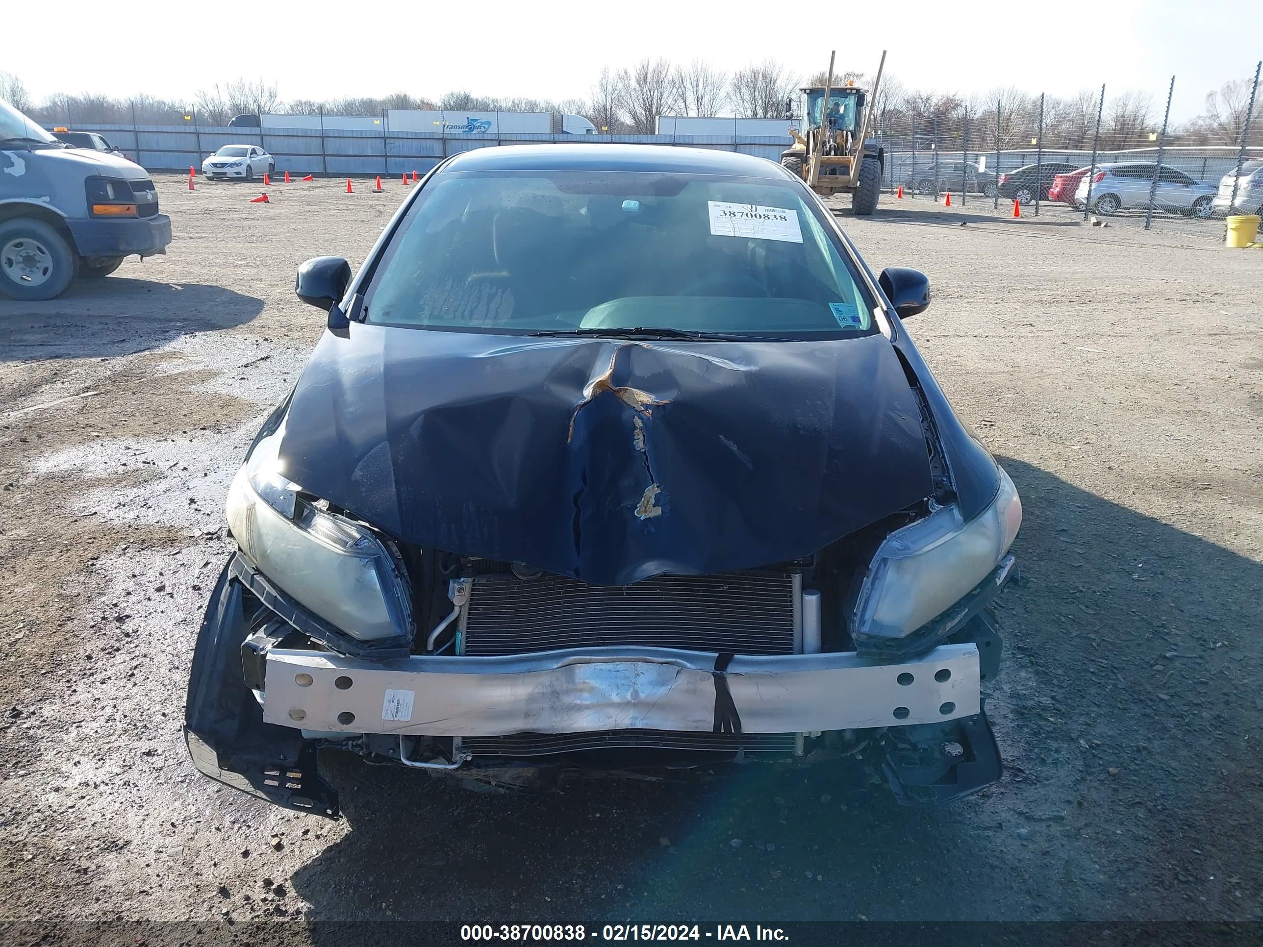 Photo 11 VIN: 2HGFB2F58DH536832 - HONDA CIVIC 