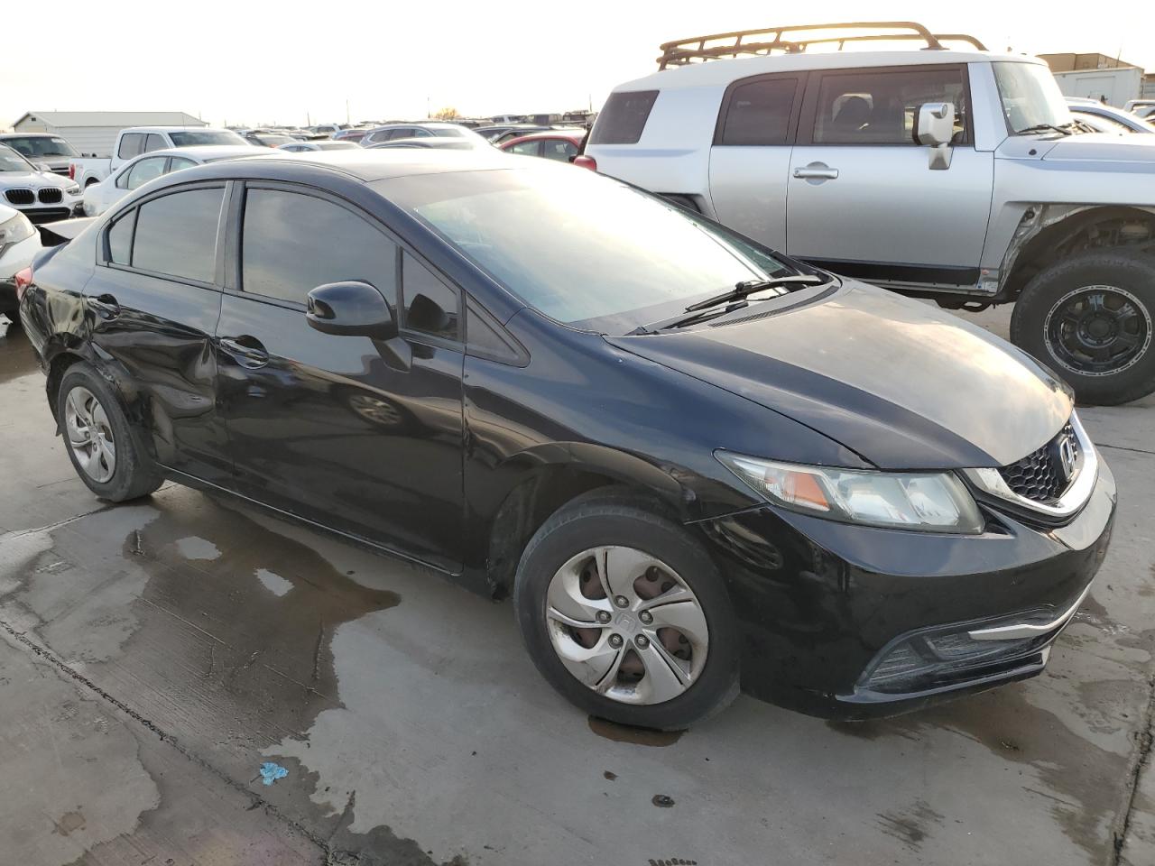 Photo 3 VIN: 2HGFB2F58DH596447 - HONDA CIVIC 