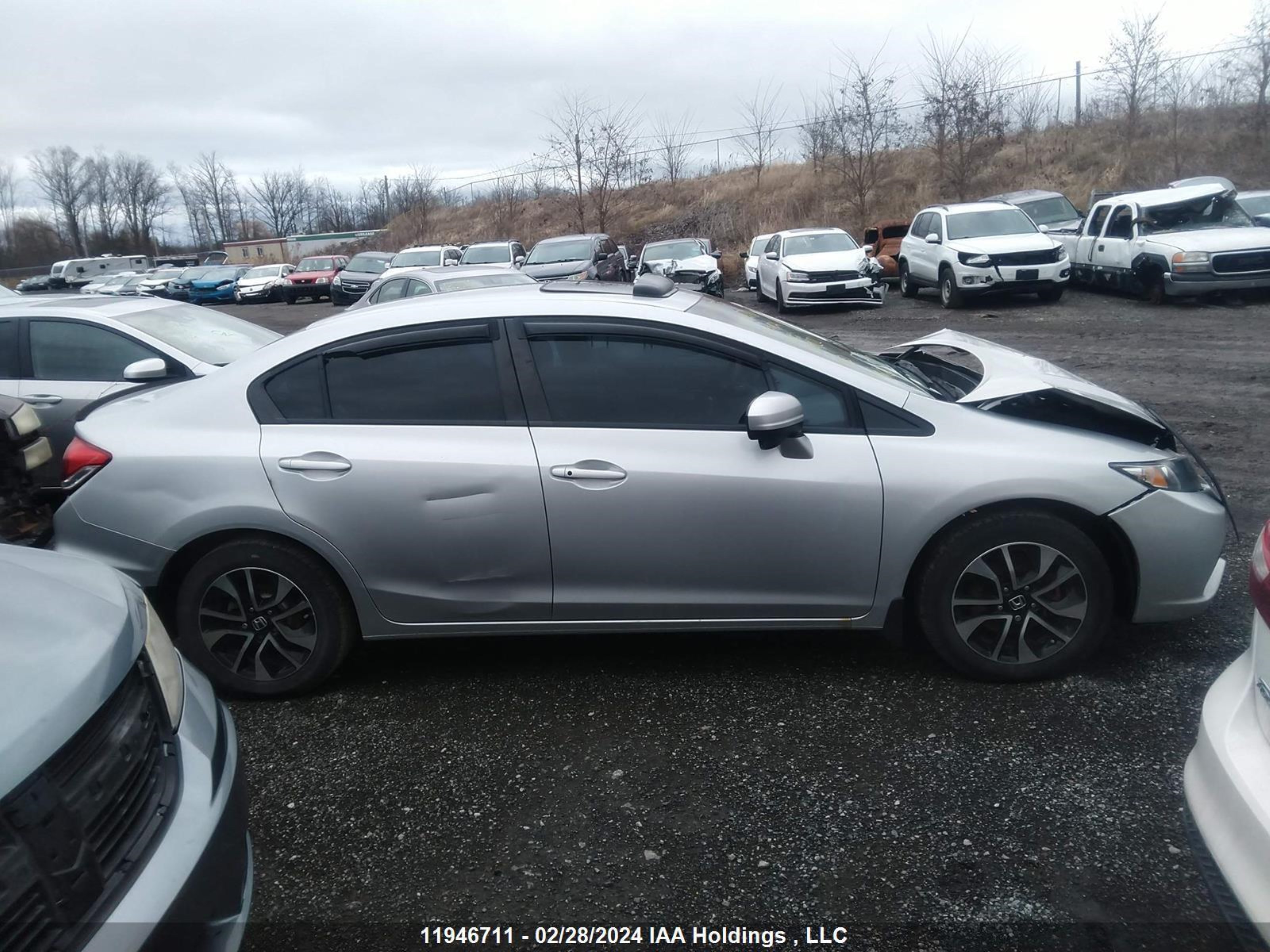 Photo 13 VIN: 2HGFB2F58EH030922 - HONDA CIVIC 