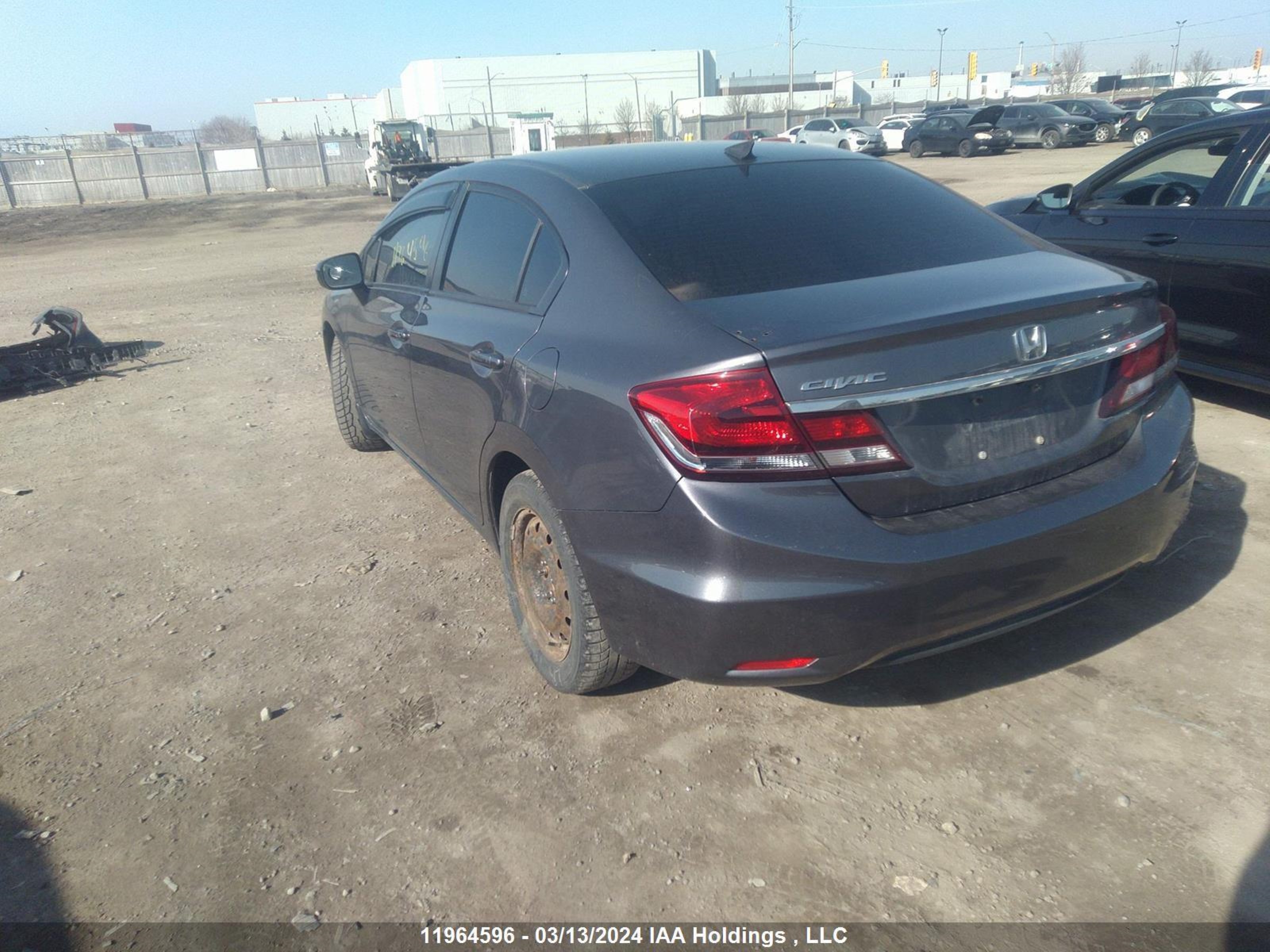 Photo 2 VIN: 2HGFB2F58EH032489 - HONDA CIVIC 