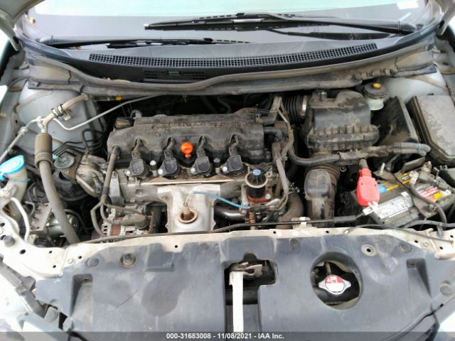 Photo 9 VIN: 2HGFB2F58FH517135 - HONDA CIVIC SEDAN 