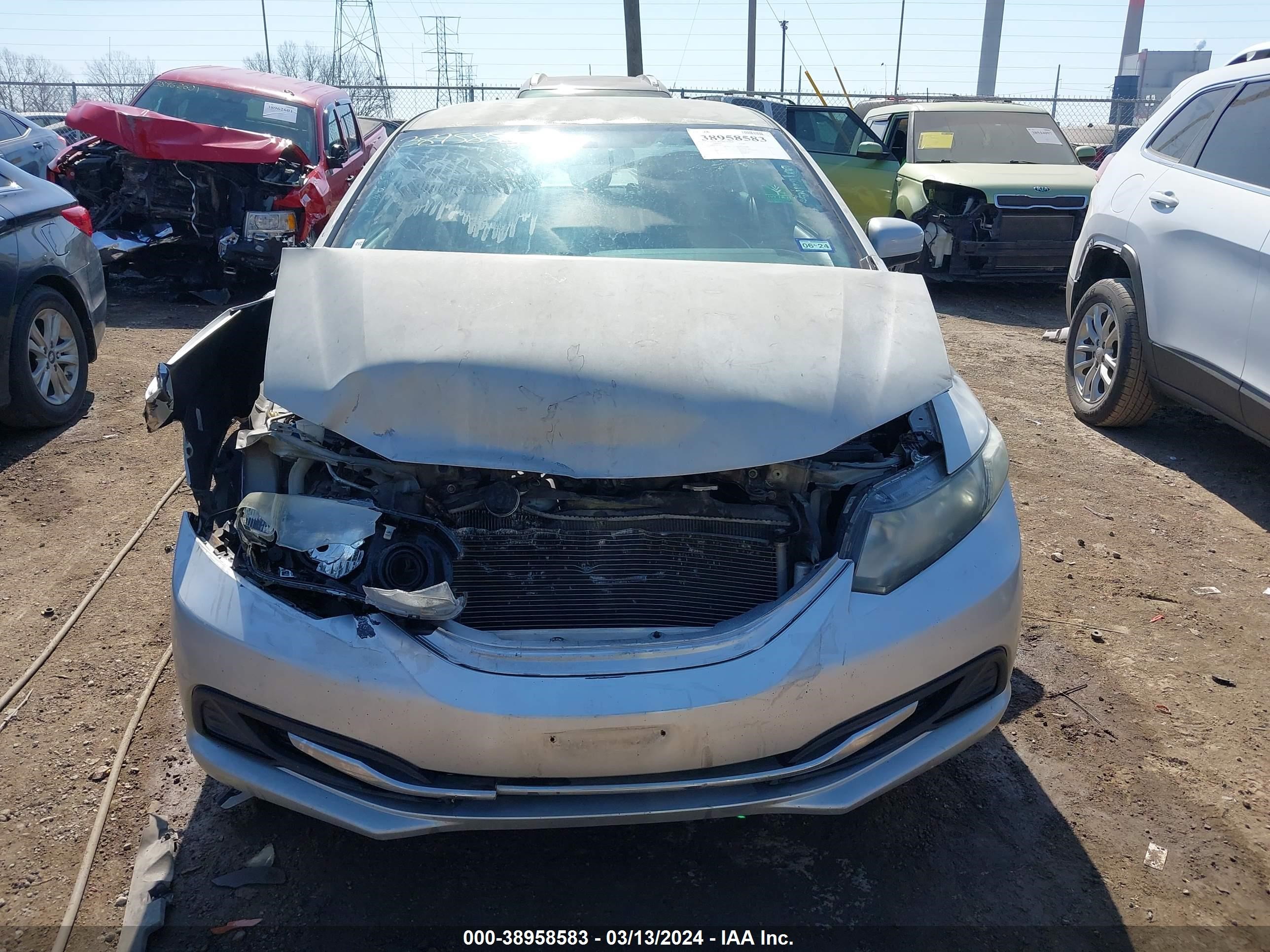 Photo 11 VIN: 2HGFB2F58FH518270 - HONDA CIVIC 